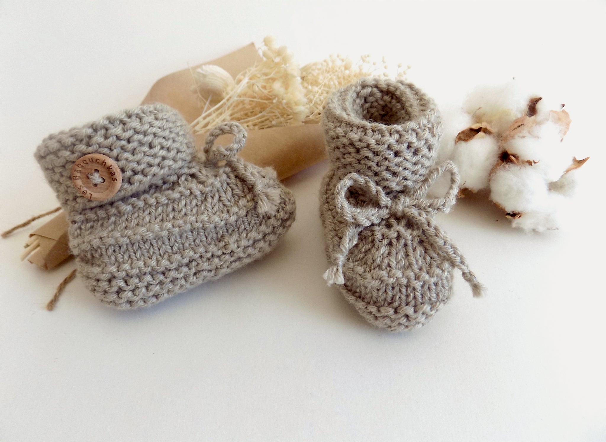 Chaussons bébé laine Mérinos et coton bio. Chaussons bébé tricotés à la main en France